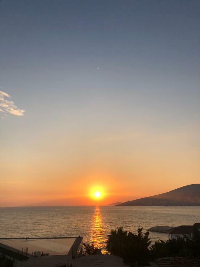 Hotel Sole Sarandë Exterior foto
