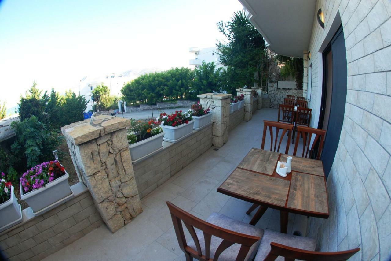 Hotel Sole Sarandë Exterior foto